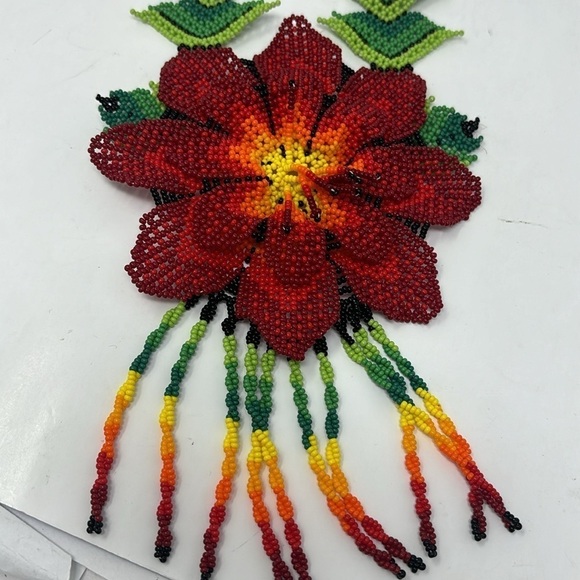 Huichol red flower Colorful Floral Flower Handmade Glass Seed Beaded Necklace - Picture 2 of 7